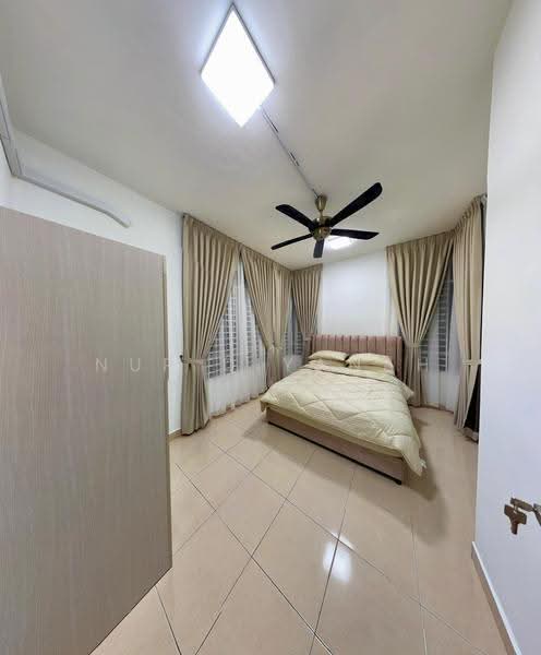 Kondominium untuk Disewa di Prima U1 - Nur Diyanah - Room 2 (Middle) : RM 900/month - PropertyGuru.com.my