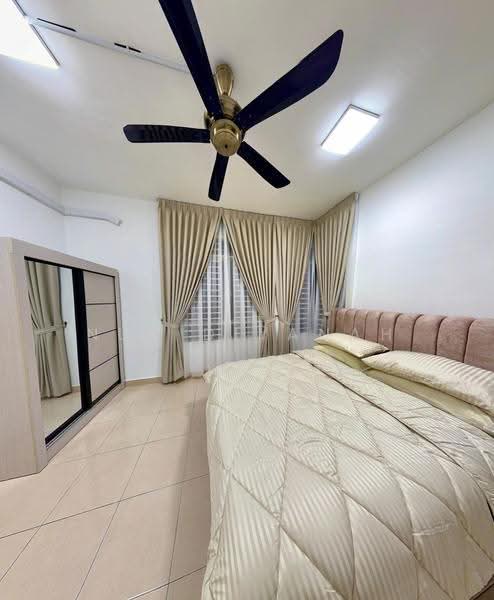 Kondominium untuk Disewa di Prima U1 - Nur Diyanah - Room 2 (Middle) : RM 900/month - PropertyGuru.com.my