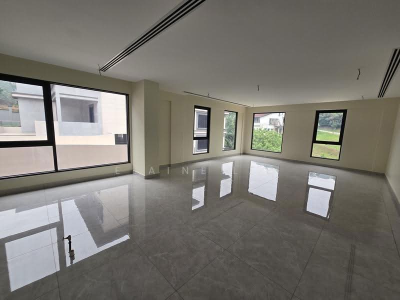 Rumah Banglo untuk Dijual di Taman Tunku (Bukit Tunku (Kenny Hills)) - Elaine Lee - Living Room - PropertyGuru.com.my