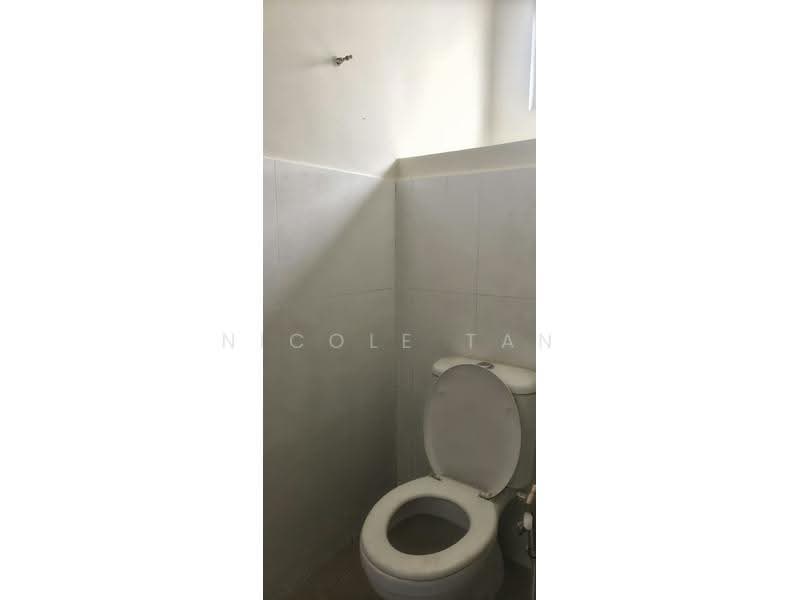 Shop for Rent in Labu (Negeri Sembilan) - Nicole Tan - Bathroom - PropertyGuru.com.my