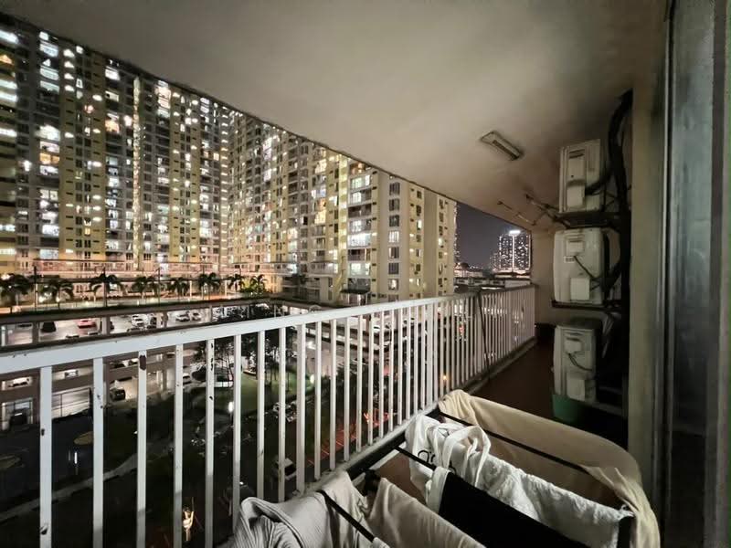Kondominium untuk Dijual di Platinum Lake PV 13 - Ming Ju Li - Balcony - PropertyGuru.com.my