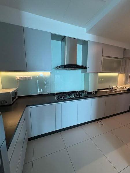 Kondominium untuk Dijual di The Light Linear - Jocellynn Lee - Kitchen - PropertyGuru.com.my