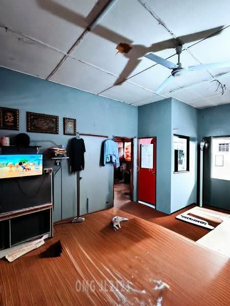 Rumah Flat untuk Dijual di Taman Chi Liung - Ivy Por - Living Room - PropertyGuru.com.my