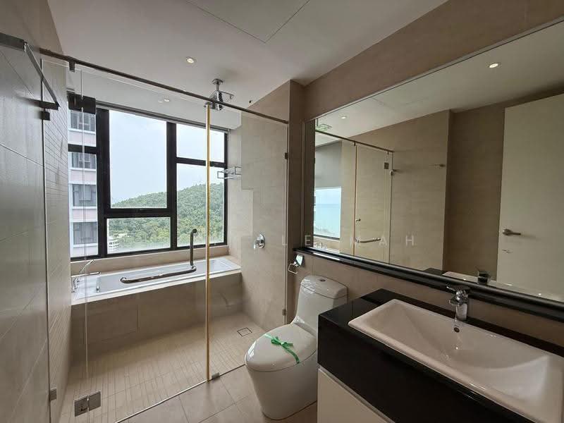 Condominium for Sale at The Marin at Ferringhi - Michelle Mah - Bathroom - PropertyGuru.com.my