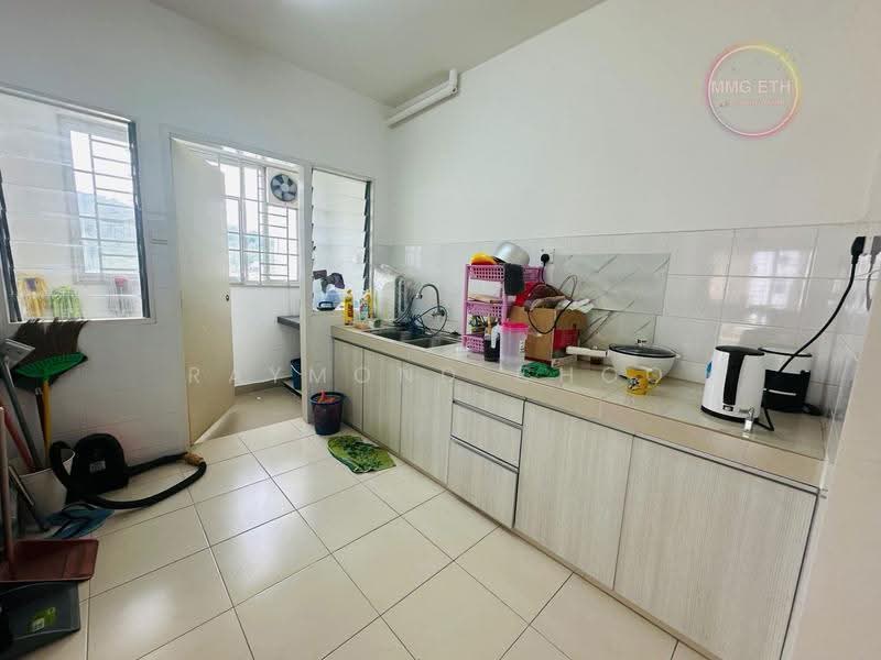 Apartment for Sale at Seri Baiduri - Raymond Choo - Kitchen - PropertyGuru.com.my