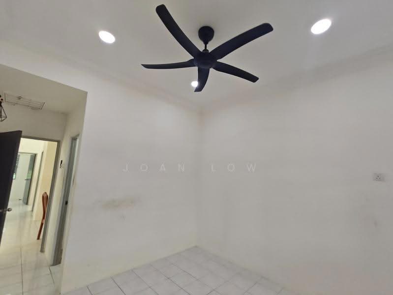 1-storey Terraced House for Sale in Batu Berendam (Melaka) - Joan Low - Interior - PropertyGuru.com.my
