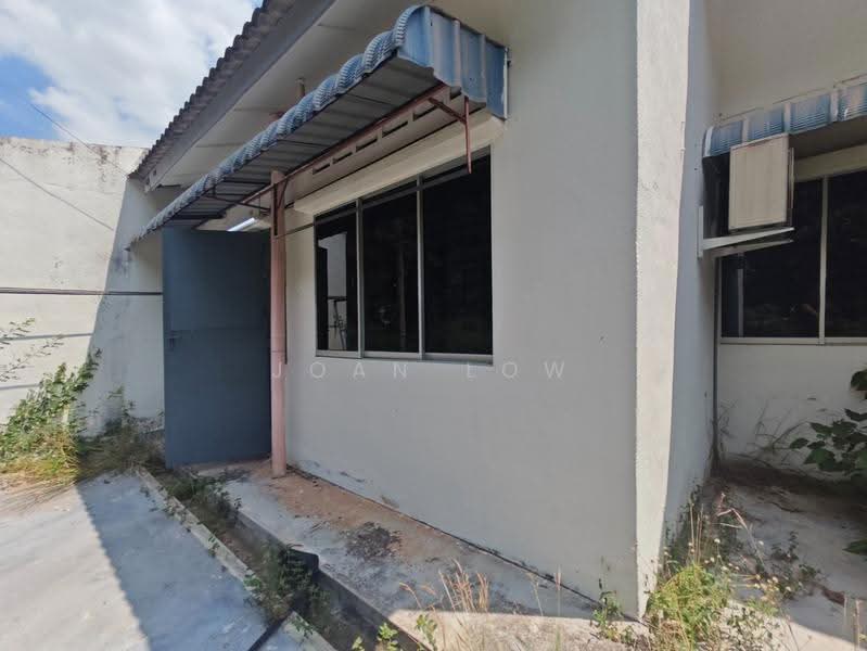 1-storey Terraced House for Sale in Batu Berendam (Melaka) - Joan Low - Exterior - PropertyGuru.com.my