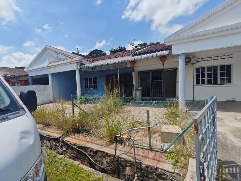 1-storey Terraced House for Sale in Batu Berendam (Melaka) - Joan Low - Exterior - PropertyGuru.com.my