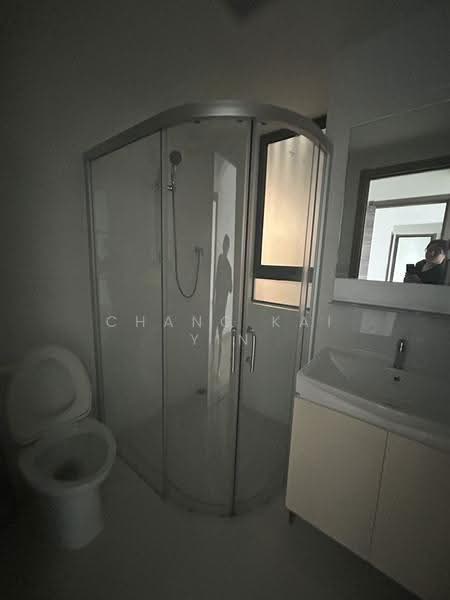 Pangsapuri untuk Disewa di Regalia Park @ Forest City - Chang Kai Yin - Bathroom - PropertyGuru.com.my