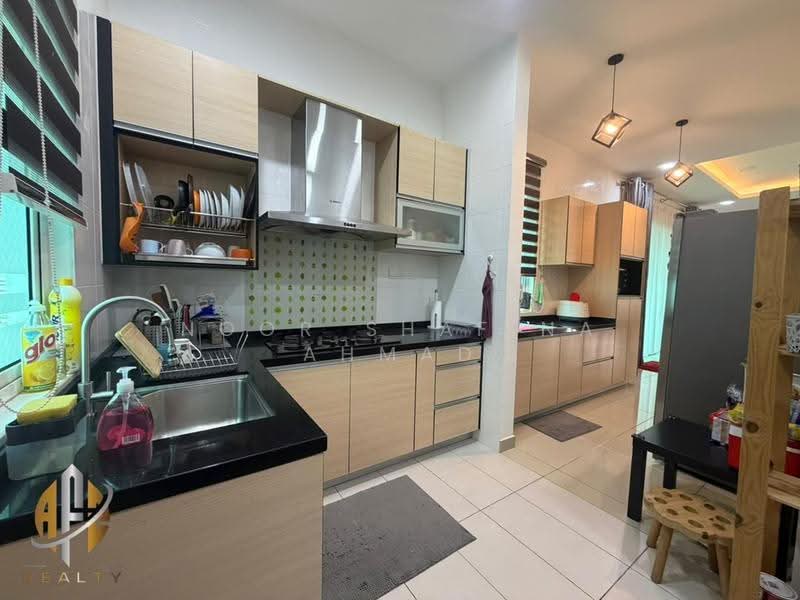 Rumah Berkembar untuk Dijual di Bukit Banyan (Sungai Petani) - Noor Shafina Ahmad - Kitchen - PropertyGuru.com.my