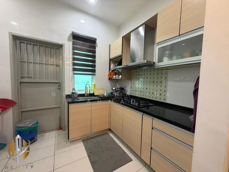 Rumah Berkembar untuk Dijual di Bukit Banyan (Sungai Petani) - Noor Shafina Ahmad - Kitchen - PropertyGuru.com.my