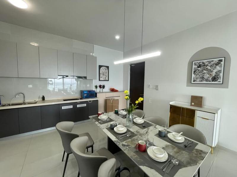 Condominium for Rent at Royal Strand @ Country Garden Danga Bay - Zoey Lee - PropertyGuru.com.my