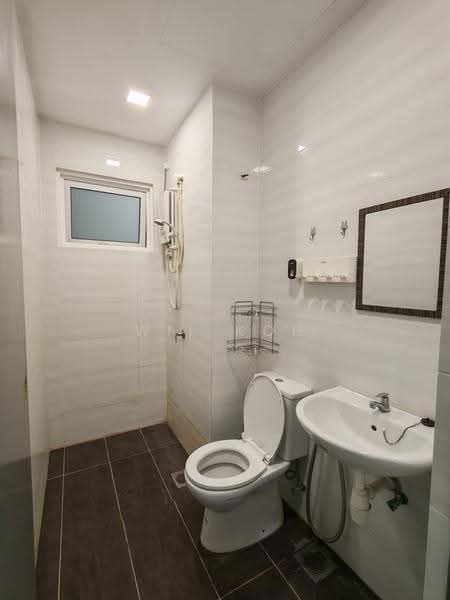 Kondominium untuk Disewa di Lavender Residences - Wil Koh - Bathroom - PropertyGuru.com.my