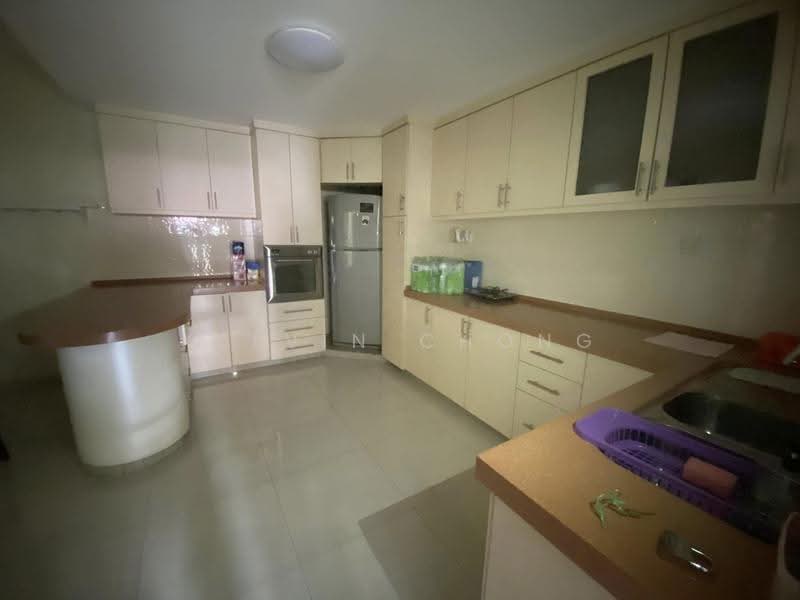 Semi-Detached House for Sale in Taman Ipoh Selatan (Ipoh) - Kelvin Chong - Kitchen - PropertyGuru.com.my