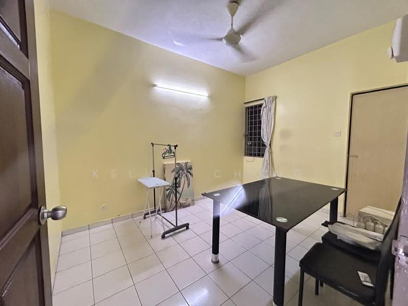 2-storey Terraced House for Rent in Taman Sppk (Ipoh) - Kelvin Chong - Dining Room - PropertyGuru.com.my