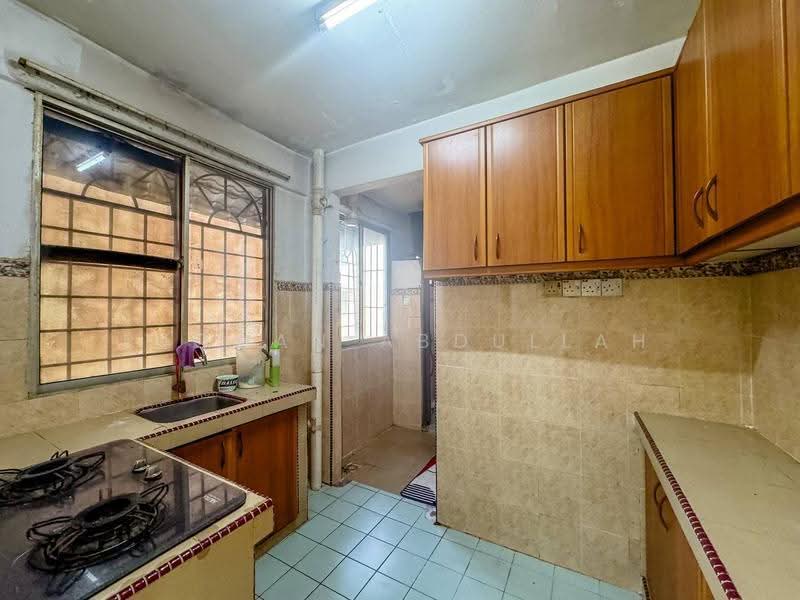 Apartment for Sale at Rista Villa Apartment - Luqman Abdullah - Kitchen - PropertyGuru.com.my