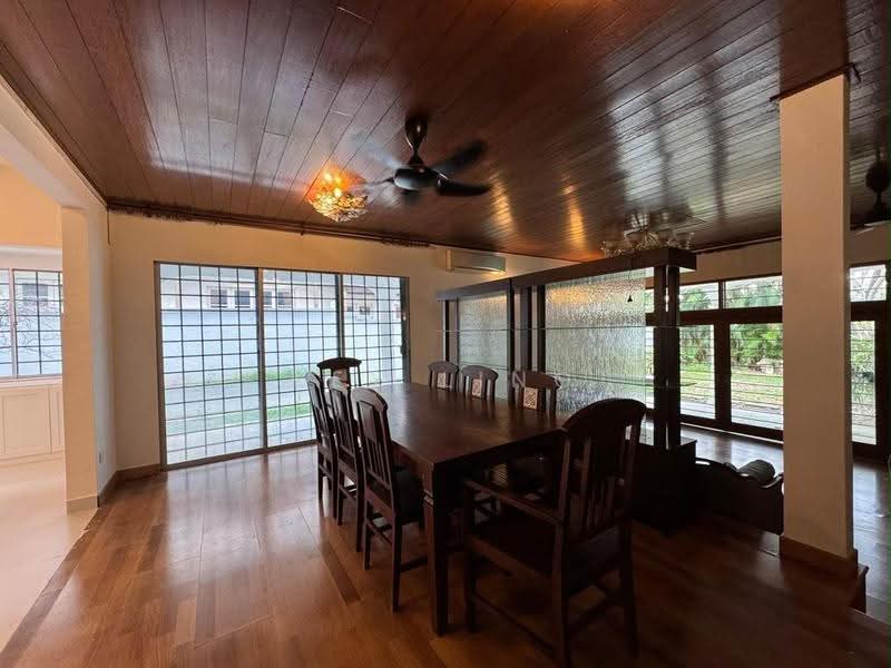 Rumah Berkembar untuk Disewa di Taman Lucky (Bangsar) - Key Ling - Dining Room - PropertyGuru.com.my