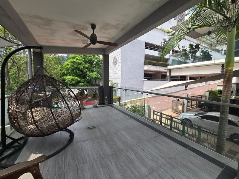 Rumah Berkembar untuk Disewa di Bukit Kerinchi (Pantai) - Yen . - Balcony - PropertyGuru.com.my