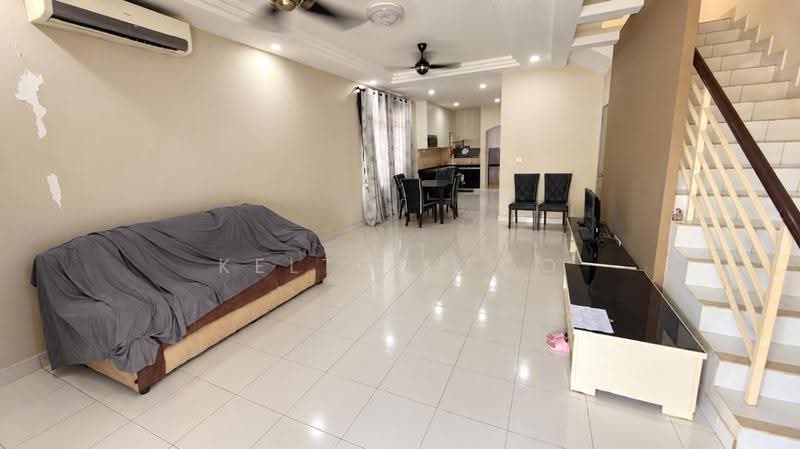 Rumah Teres 2-Tingkat untuk Dijual di M Residence (Rawang) - Kelton Foo - Living Room - PropertyGuru.com.my