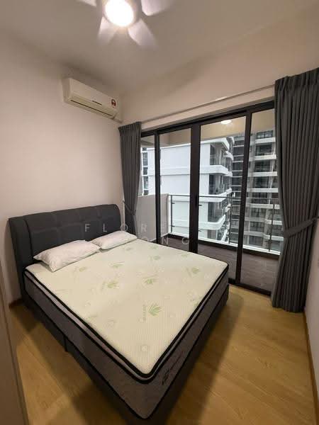 Condominium for Rent at Kings Bay @ Country Garden Danga Bay - Florence Hong - Bedroom - PropertyGuru.com.my