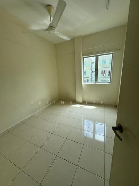 Pangsapuri untuk Disewa di Bayu 1 Residence - Selina Tee - PropertyGuru.com.my