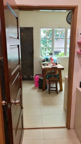 2-storey Terraced House for Sale in Taman Overseas Union (Taman Oug) (Jalan Klang Lama (Old Klang Road)) - Bobo Lee - Kitchen - PropertyGuru.com.my