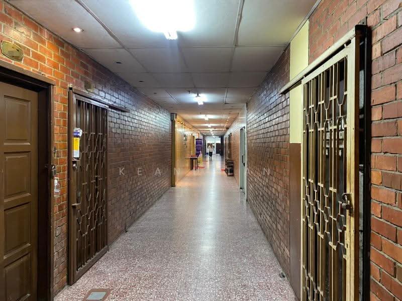 Pejabat untuk Disewa di Bukit Bintang (KL City Centre) - Keanu Tan - Corridor - PropertyGuru.com.my