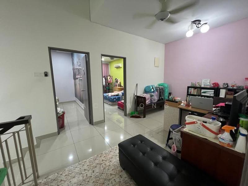 Rumah Teres 2-Tingkat untuk Dijual di Taman Pulai Hijauan (Skudai) - Jack Wong - Bedroom - PropertyGuru.com.my