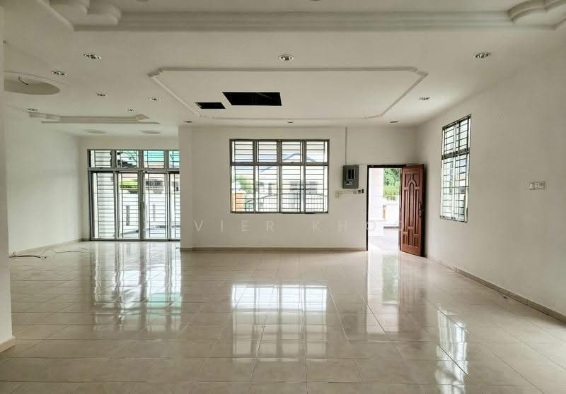 Semi-Detached House for Sale in Taman Delima (Kluang) - ZAVIER KHOO - Living Room - PropertyGuru.com.my