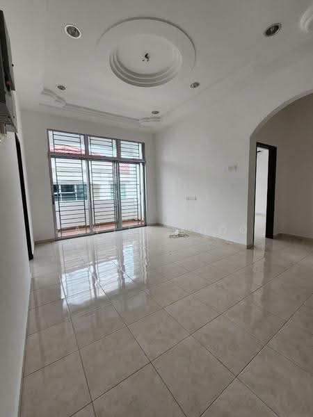 Semi-Detached House for Sale in Taman Delima (Kluang) - ZAVIER KHOO - Living Room - PropertyGuru.com.my