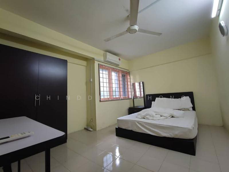 Pangsapuri untuk Disewa di Grandeur Tower - Chinddeey Khong - Bedroom - PropertyGuru.com.my