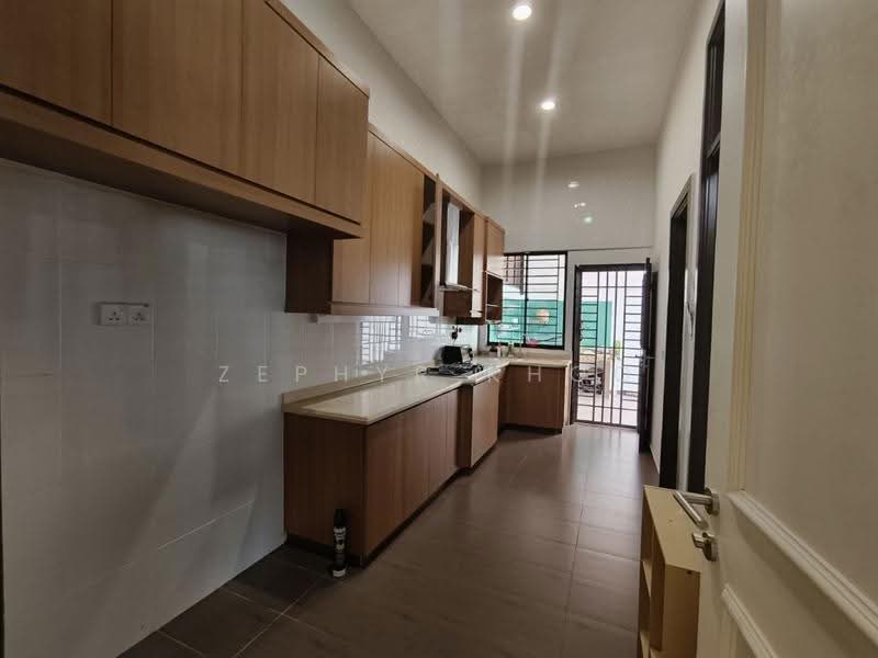 Semi-Detached House for Sale in Bukit Indah (Iskandar Puteri (Nusajaya)) - Zephyr Khoo - Kitchen - PropertyGuru.com.my