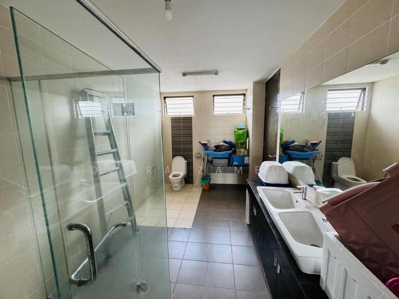 3-storey Terraced House for Sale in Denai Alam (Shah Alam) - Adzura Zamedin - PropertyGuru.com.my