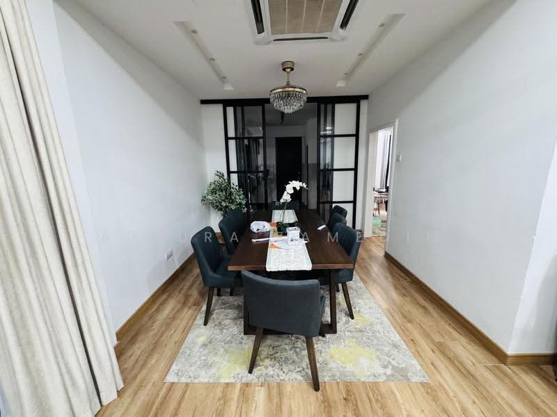 Rumah Teres 2-Tingkat untuk Dijual di Elmina (Shah Alam) - Adzura Zamedin - Dining Room - PropertyGuru.com.my