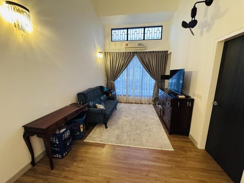 Rumah Teres 2-Tingkat untuk Dijual di Elmina (Shah Alam) - Adzura Zamedin - Living Room - PropertyGuru.com.my