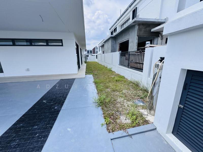 Semi-Detached House for Sale in Elmina (Shah Alam) - Adzura Zamedin - PropertyGuru.com.my