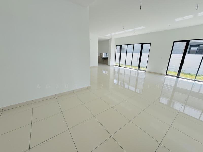 Semi-Detached House for Sale in Elmina (Shah Alam) - Adzura Zamedin - Living Room - PropertyGuru.com.my