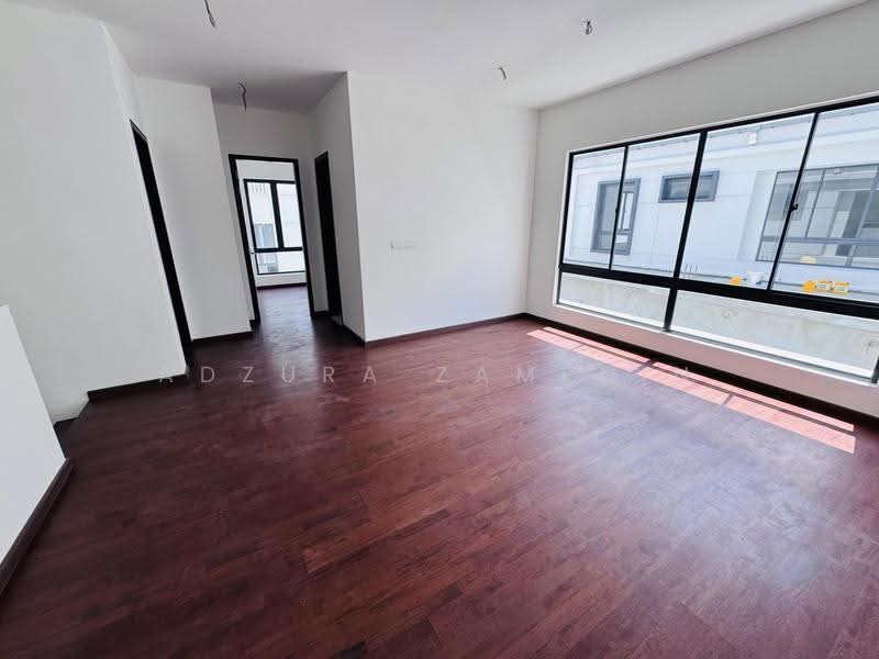 Semi-Detached House for Sale in Elmina (Shah Alam) - Adzura Zamedin - Living Room - PropertyGuru.com.my