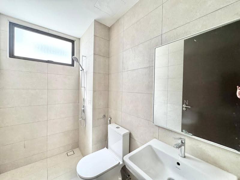 Rumah Teres 3-Tingkat untuk Dijual di Cyberjaya (Selangor) - Adzura Zamedin - Bathroom - PropertyGuru.com.my