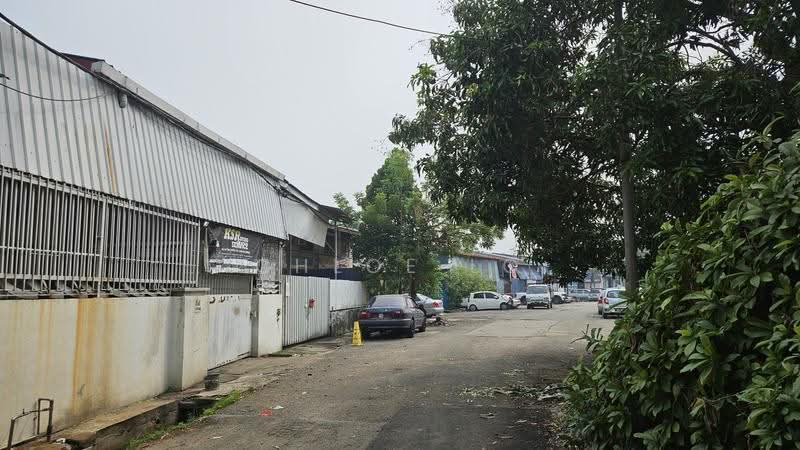 Kilang Kluster untuk Dijual di Kawasan 16, Taman Sungai Rasau (Kapar) - Chloe Lo - Exterior - PropertyGuru.com.my