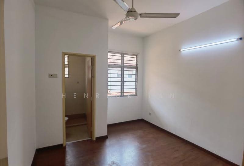 2-storey Terraced House for Rent in Kota Kemuning (Shah Alam) - Henrick Tan - Interior - PropertyGuru.com.my