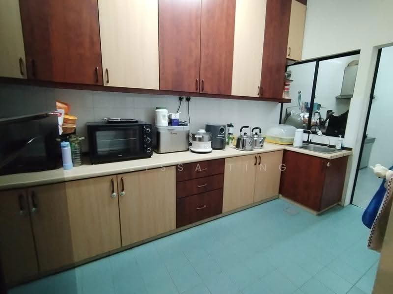 Rumah Teres 2-Tingkat untuk Dijual di Saujana Puchong (Puchong) - Melissa Ting - Kitchen - PropertyGuru.com.my
