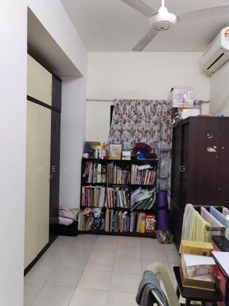 Rumah Teres 2-Tingkat untuk Dijual di Saujana Puchong (Puchong) - Melissa Ting - Study - PropertyGuru.com.my