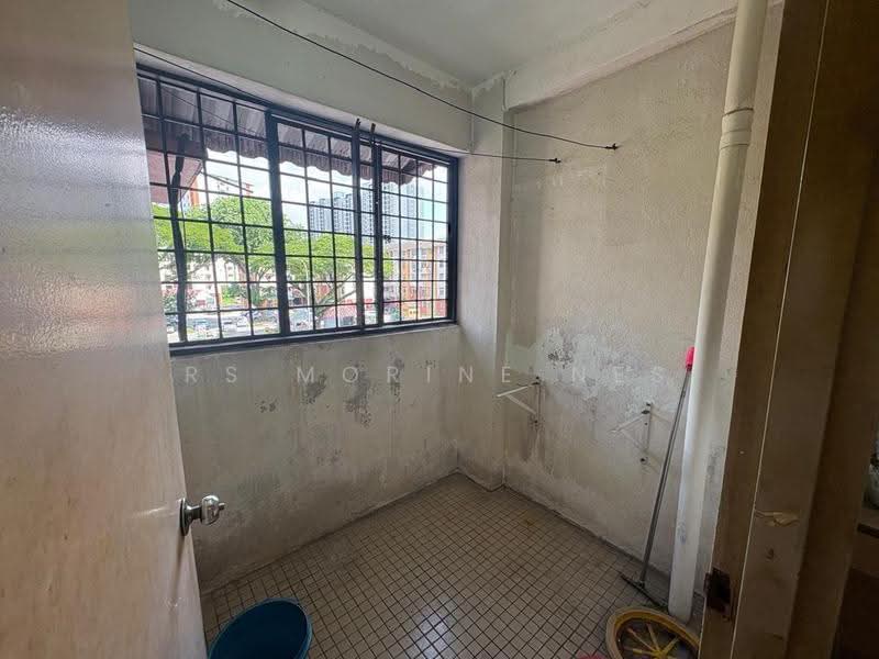 Pangsapuri untuk Dijual di 1A Pinang - RS Morine Nes - Balcony - PropertyGuru.com.my
