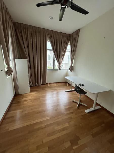 Rumah Teres 3-Tingkat untuk Disewa di Cyberjaya (Selangor) - Gaily Tay - Study - PropertyGuru.com.my
