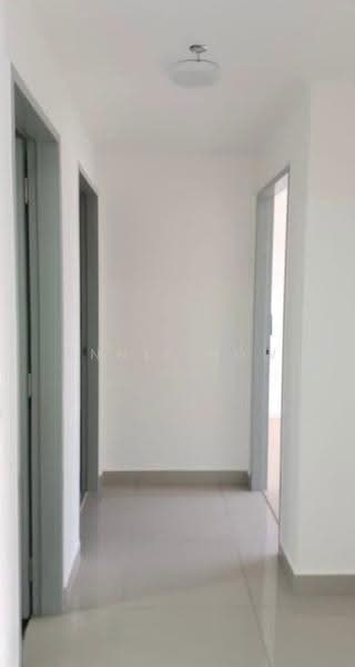 Kondominium untuk Dijual di M Luna - Annie How - Corridor - PropertyGuru.com.my