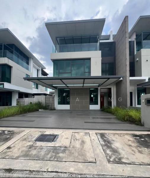 Semi-Detached House for Sale in Subang Jaya (Selangor) - Melissa Ting - Exterior - PropertyGuru.com.my
