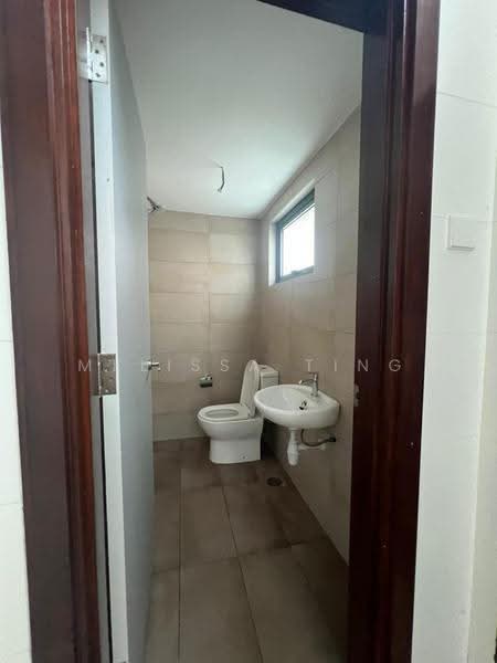 Semi-Detached House for Sale in Subang Jaya (Selangor) - Melissa Ting - Bathroom - PropertyGuru.com.my