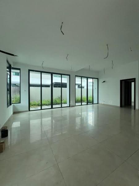 Semi-Detached House for Sale in Subang Jaya (Selangor) - Melissa Ting - Living Room - PropertyGuru.com.my