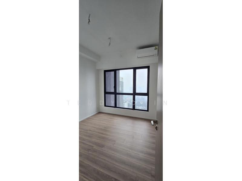 Service Residence for Sale at Skyline Embassy - Teddy Chin - Master Room - PropertyGuru.com.my